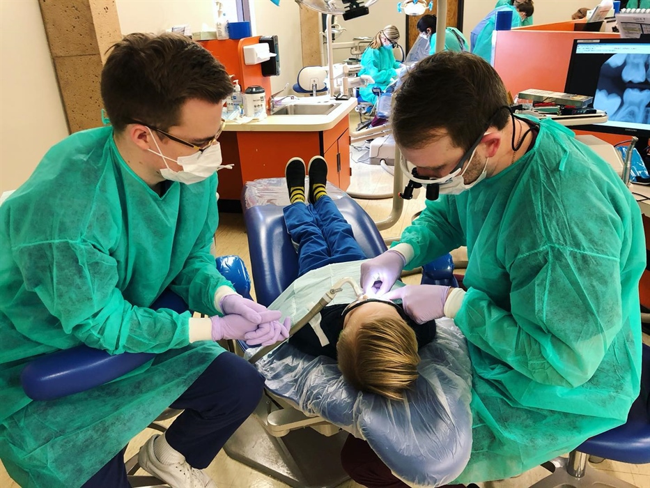 OU COLLEGE OF DENTISTRY STUDENTS PROVIDE FREE DENTAL CARE