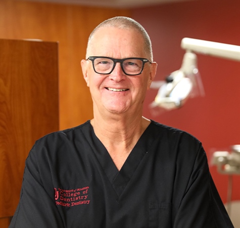 OU College of Dentistry Leader Earns Mentor of the Year Honor